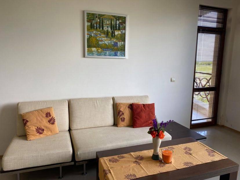 בלצ'יק Lighthouse Golf Resort Private Apartment Sunrise מראה חיצוני תמונה